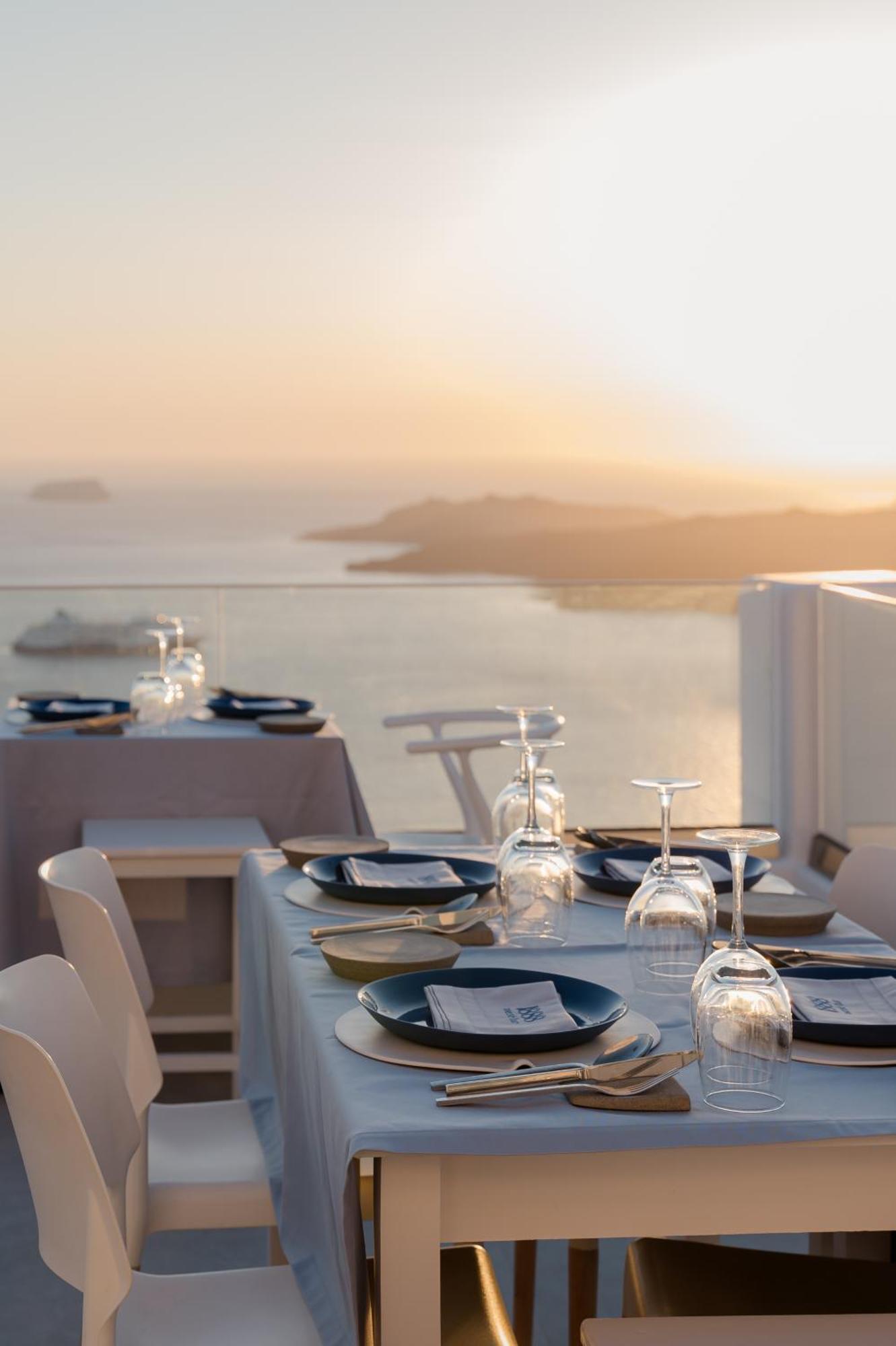 Apeiron Blue Santorini - Sustainable Adults Only 14 Plus Fira  Exterior foto