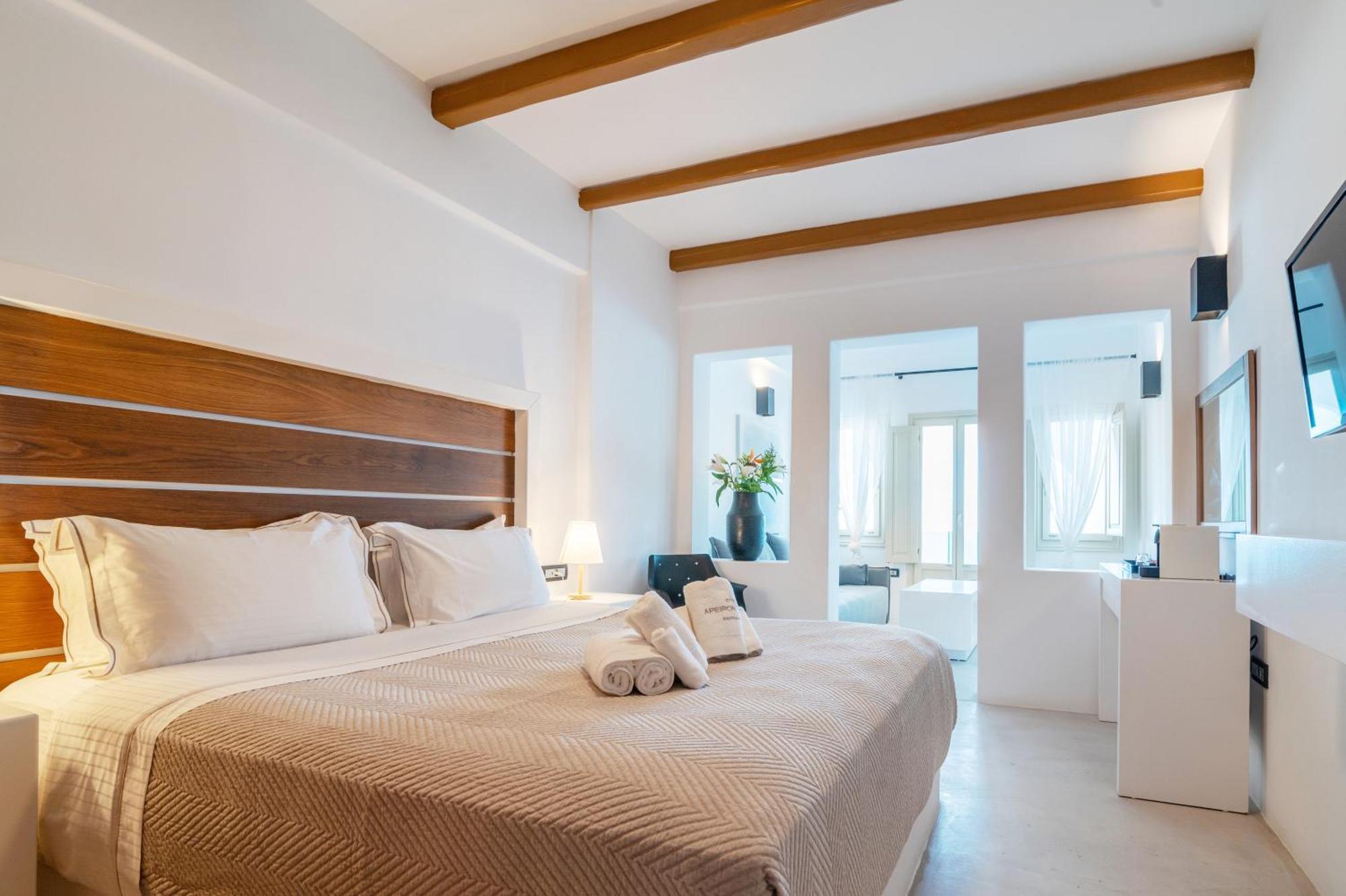 Apeiron Blue Santorini - Sustainable Adults Only 14 Plus Fira  Exterior foto