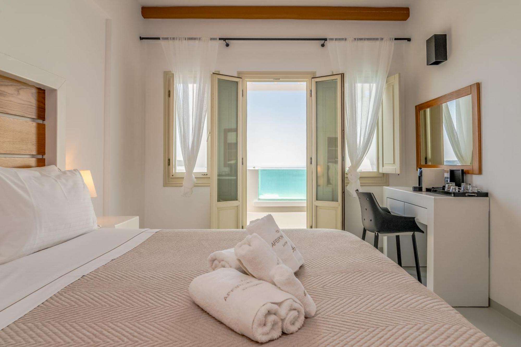 Apeiron Blue Santorini - Sustainable Adults Only 14 Plus Fira  Habitación foto