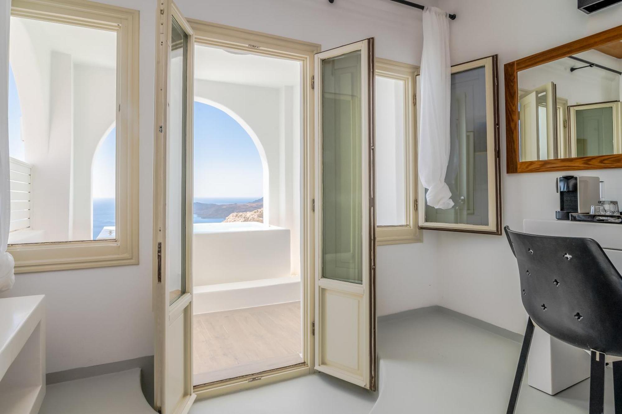 Apeiron Blue Santorini - Sustainable Adults Only 14 Plus Fira  Habitación foto